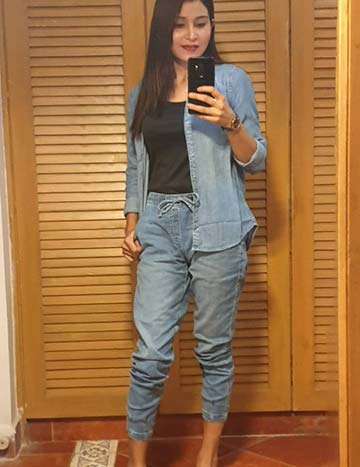 Call Girls Near Jayamahal Palace Bangalore