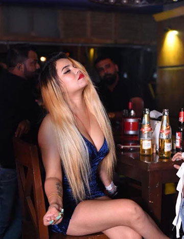 Date A Hot bangalore escort 